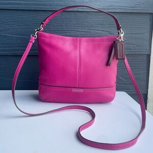 Coach Mini Park Pink Pebble Leather Hobo Crossbody Avery Taylor Tanner